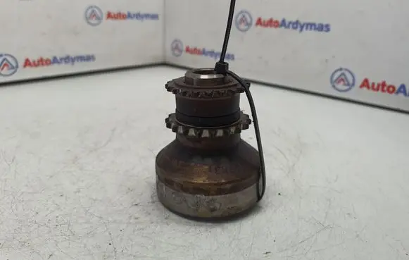 BMW X3 E83 other engine part 7553142 11237553142