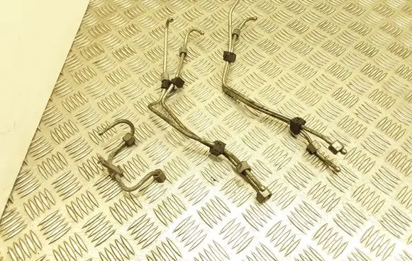 Ford Focus Fuel line pipe