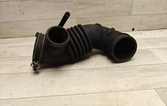 Mitsubishi Outlander Intercooler hose/pipe 