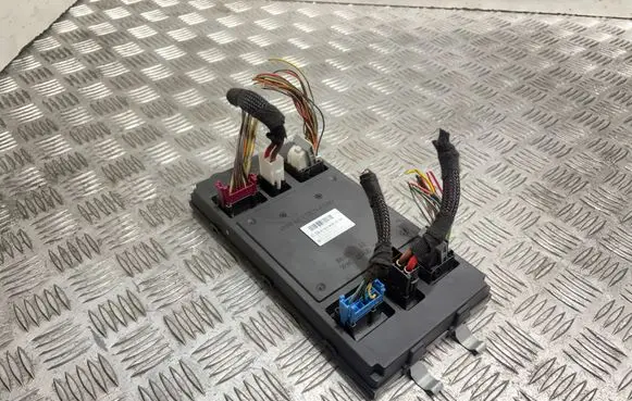 Mercedes-Benz R W251 Alarm control unit/module A1649004101 A1645456716 A1649025300