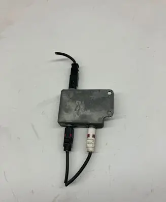 Mercedes-Benz Sprinter W906 Aerial antenna switch 059339