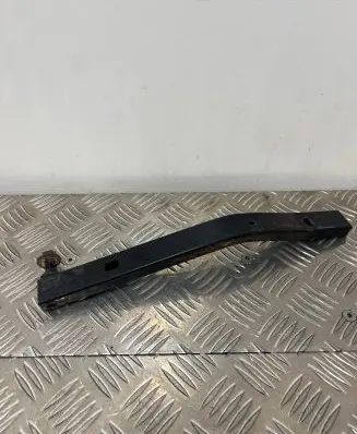 Radiator support slam panel bracket