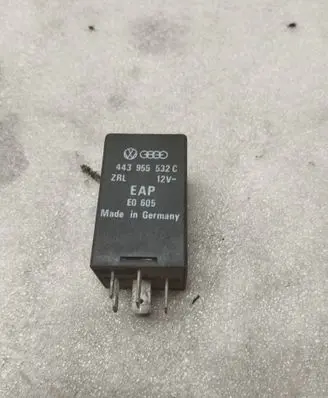 Audi A6 S6 C5 4B Other relay 443955532C EQ605