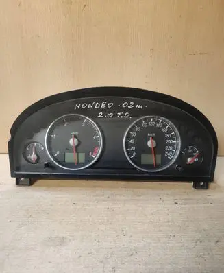 Ford Mondeo Mk III Speedometer (instrument cluster) 1S7F10841 44ZU187