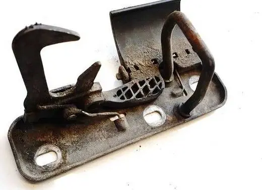 Volkswagen PASSAT B7 Engine bonnet/hood lock/catch 3AA823480