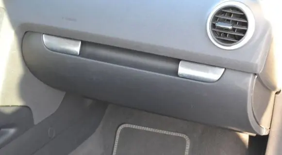 Audi A3 S3 8P Glove box 