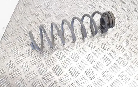 Skoda Fabia Mk2 (5J) Rear coil spring