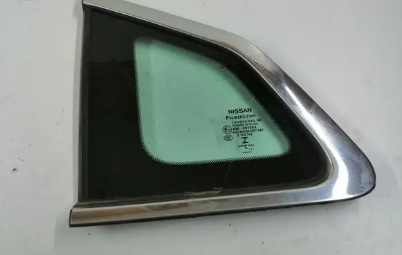 Nissan Qashqai Rear side window 833134EA0A