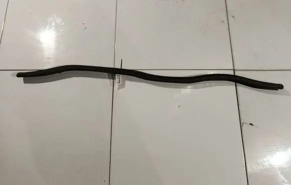 Opel Astra H Engine compartment rubber 