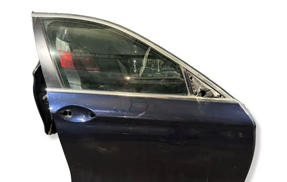 BMW 5 F10 F11 Front door 41007206108
