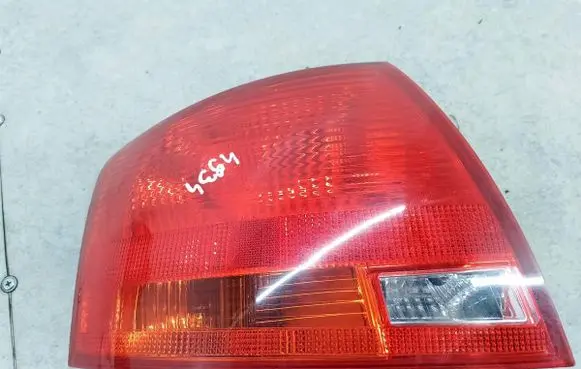 Audi A4 S4 B7 8E 8H Rear/tail lights 8E9945095E