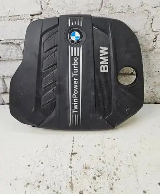BMW X3 F25 Engine cover (trim) 7811024 15671610