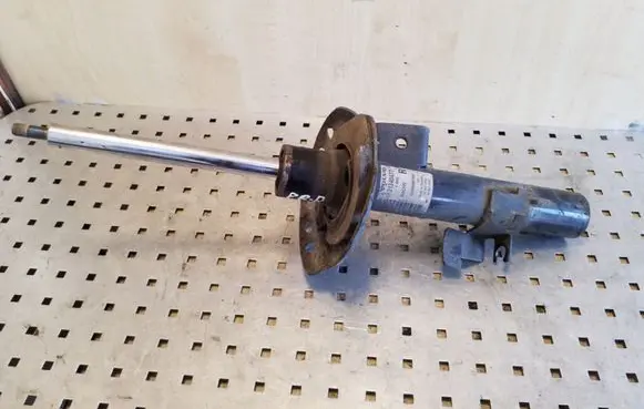 Volvo XC60 Front shock absorber/damper 31340477