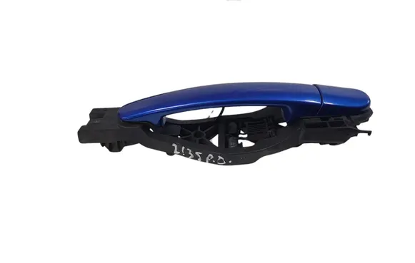 Skoda Octavia Mk2 (1Z) Front door exterior handle