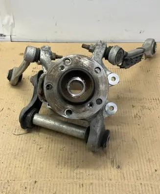 BMW X5M F85 Rear wheel hub 6770983 43568