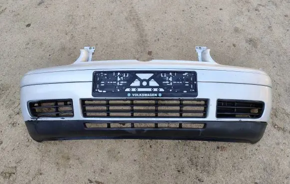 Volkswagen Golf IV Front bumper 1J0807221A 1J0807217C 115503188