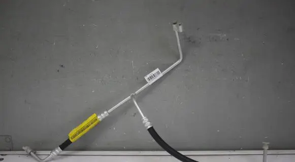 Tesla Model S Air conditioning (A/C) pipe/hose
