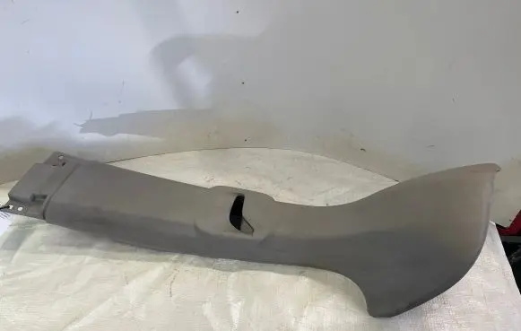 Peugeot Bipper (B) pillar trim (top) 1309458070 GT4640 M01A