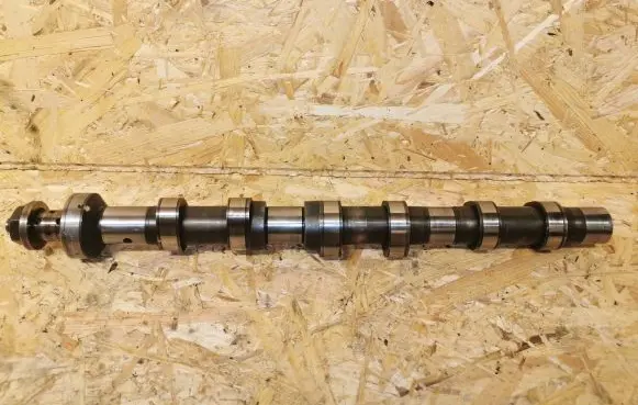 Mercedes-Benz E W211 Camshaft 060052293 B080 P27238