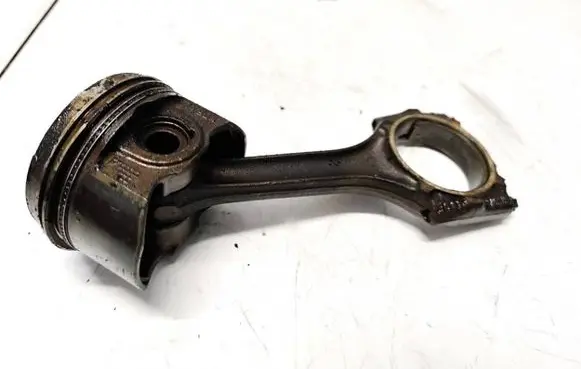 Audi A4 S4 B5 8D Piston with connecting rod bhs078