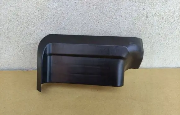 BMW 7 G11 G12 (B) pillar trim (bottom)