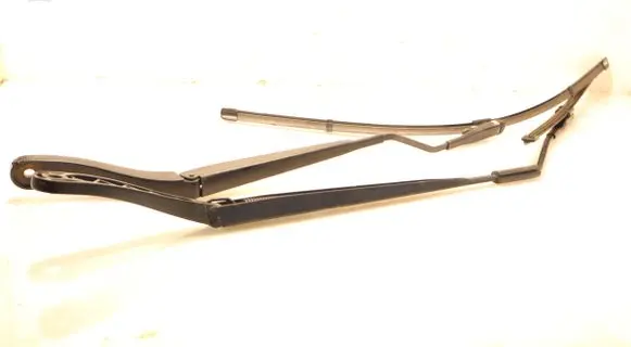 Ford Connect Front wiper blade arm
