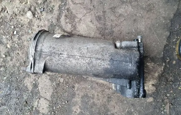 Mercedes-Benz 207 310 Oil pump 