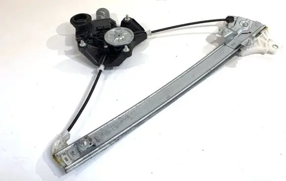 Toyota Yaris Cross Front door window regulator with motor 857100D540