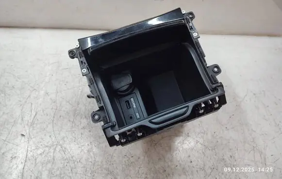 Hyundai i40 Glove box central console 845353z600 TB2571
