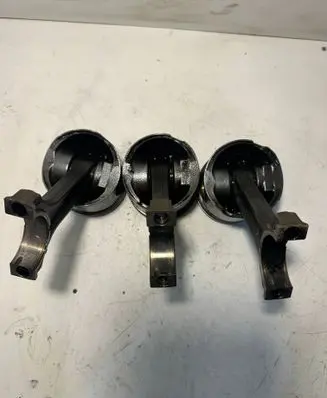 BMW 3 E46 Piston 7787063