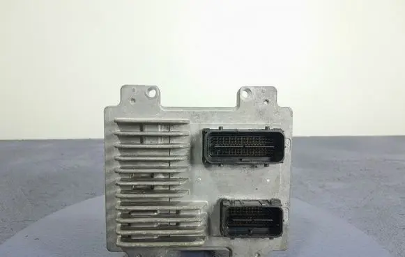 Opel Insignia A Engine control unit/module ECU 12636331