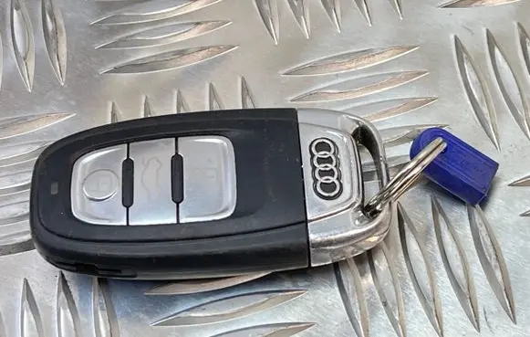 Audi A6 S6 C7 4G Ignition key/card 4G0959754K