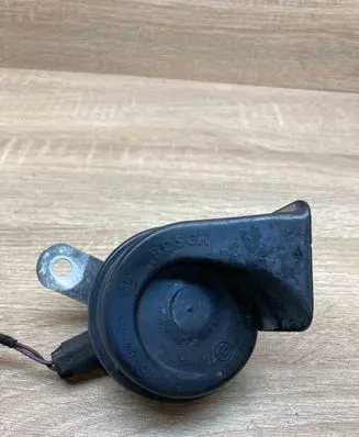 BMW X3 E83 Horn signal 3881157 011157 WITHPLUG