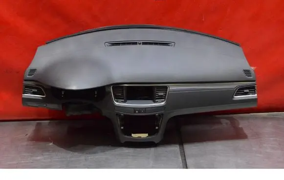 Peugeot 508 RXH Dashboard 