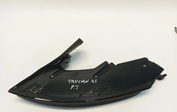 Porsche Taycan 9J1 Rear/tail lights 9j1945092g