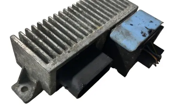 Nissan Qashqai Glow plug pre-heat relay 8200558438A