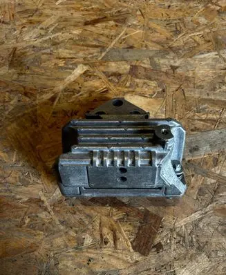Jeep Compass Gearbox mounting bracket 521296010