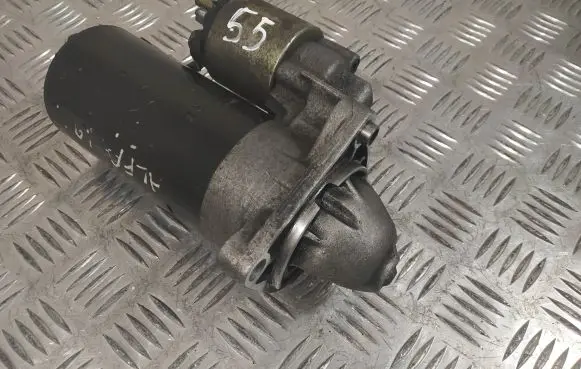 Alfa Romeo 156 Starter motor 0001109030