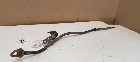 Opel Corsa D Oil level dip stick C918 A822