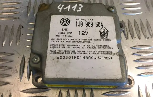 Volkswagen PASSAT B5.5 Airbag control unit/module 1J0909604 4113