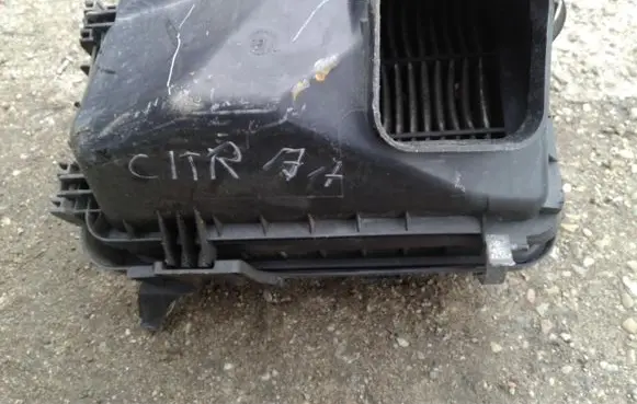 Citroen C-Crosser Air filter box 1500A164