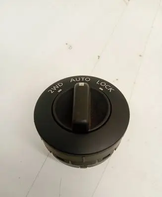 Nissan X-Trail T30 Differential lock switch 