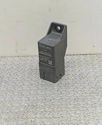 Citroen Berlingo Glow plug pre-heat relay 9803299780 51299058A