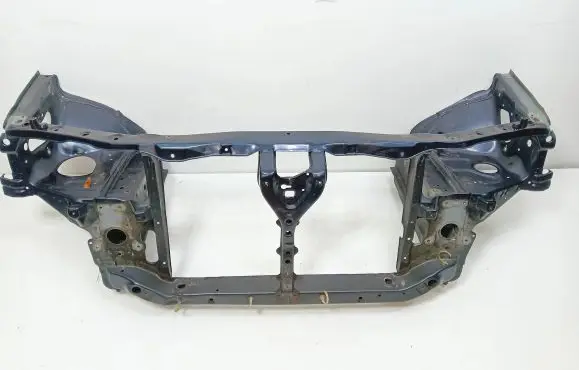Honda Legend Front bodywork piece 