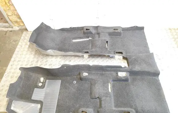 Toyota RAV 4 (XA50) Interior carpet 