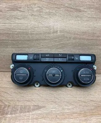 Volkswagen PASSAT B6 Climate control unit