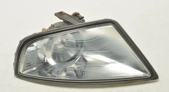 Ford Mondeo Mk III Front fog light 3S7115K202AC