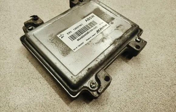 Opel Corsa E Engine control unit/module 12657461 12642927 86ABSW58610400V3