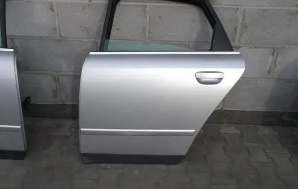 Audi A4 S4 B5 8D Rear door