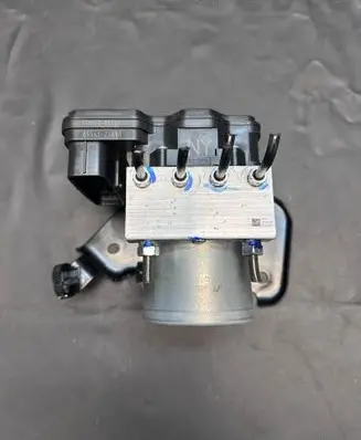 Toyota Hilux VIII ABS Pump 11604088360 8954171Q80 4454071N60